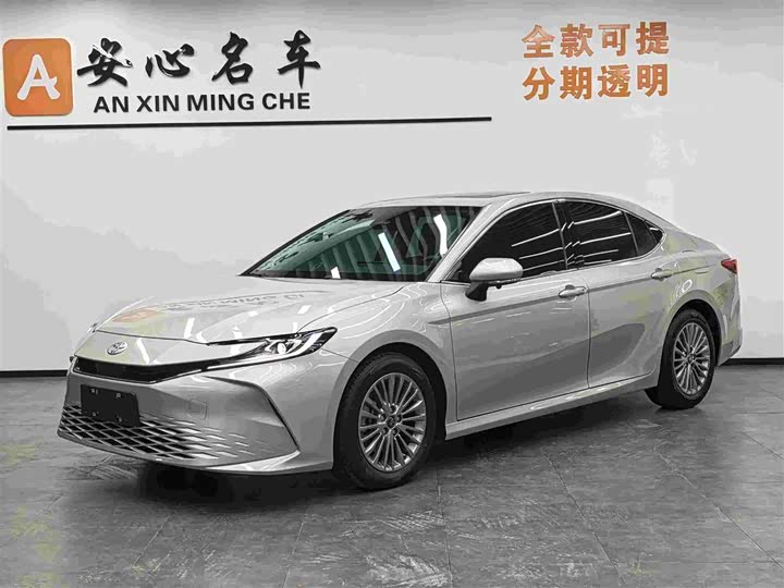 Toyota Camry 2.0E Elite