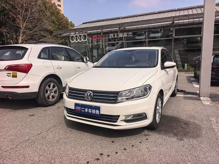Volkswagen Santana 1.5L Automatic Style Edition