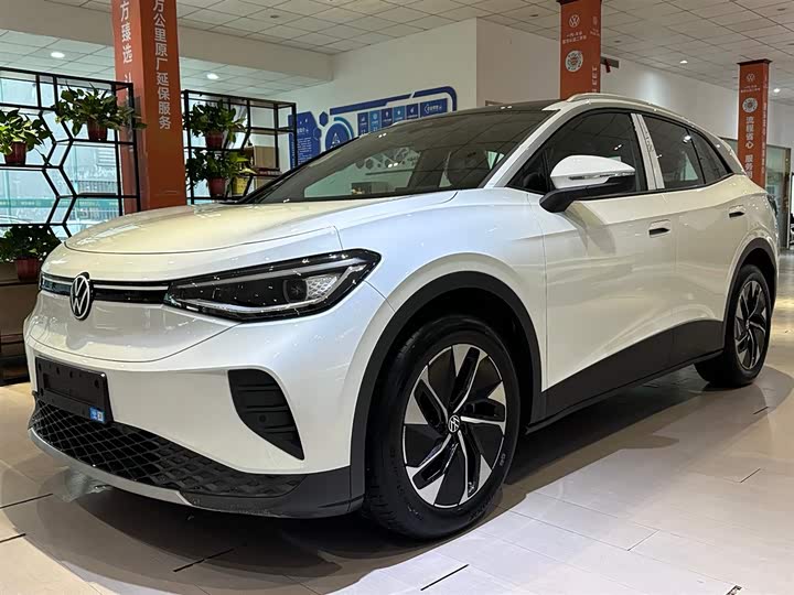 Volkswagen ID.4 Crozz EV SUV