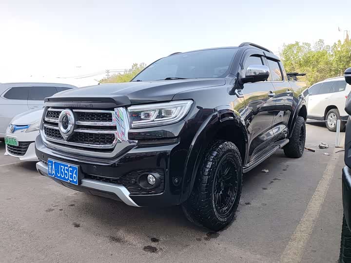 Great Wall Poer 2.0T Passenger Automatic Petrol 4WD Premium GW4C20B